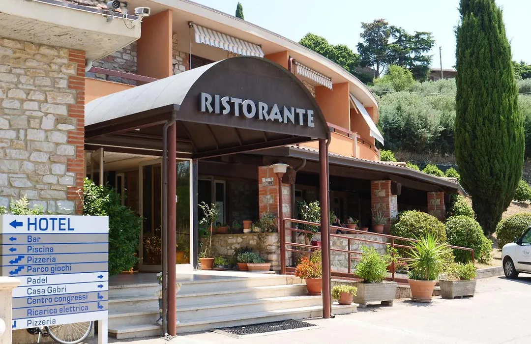 Hotel Ristorante Il Gabbiano-1